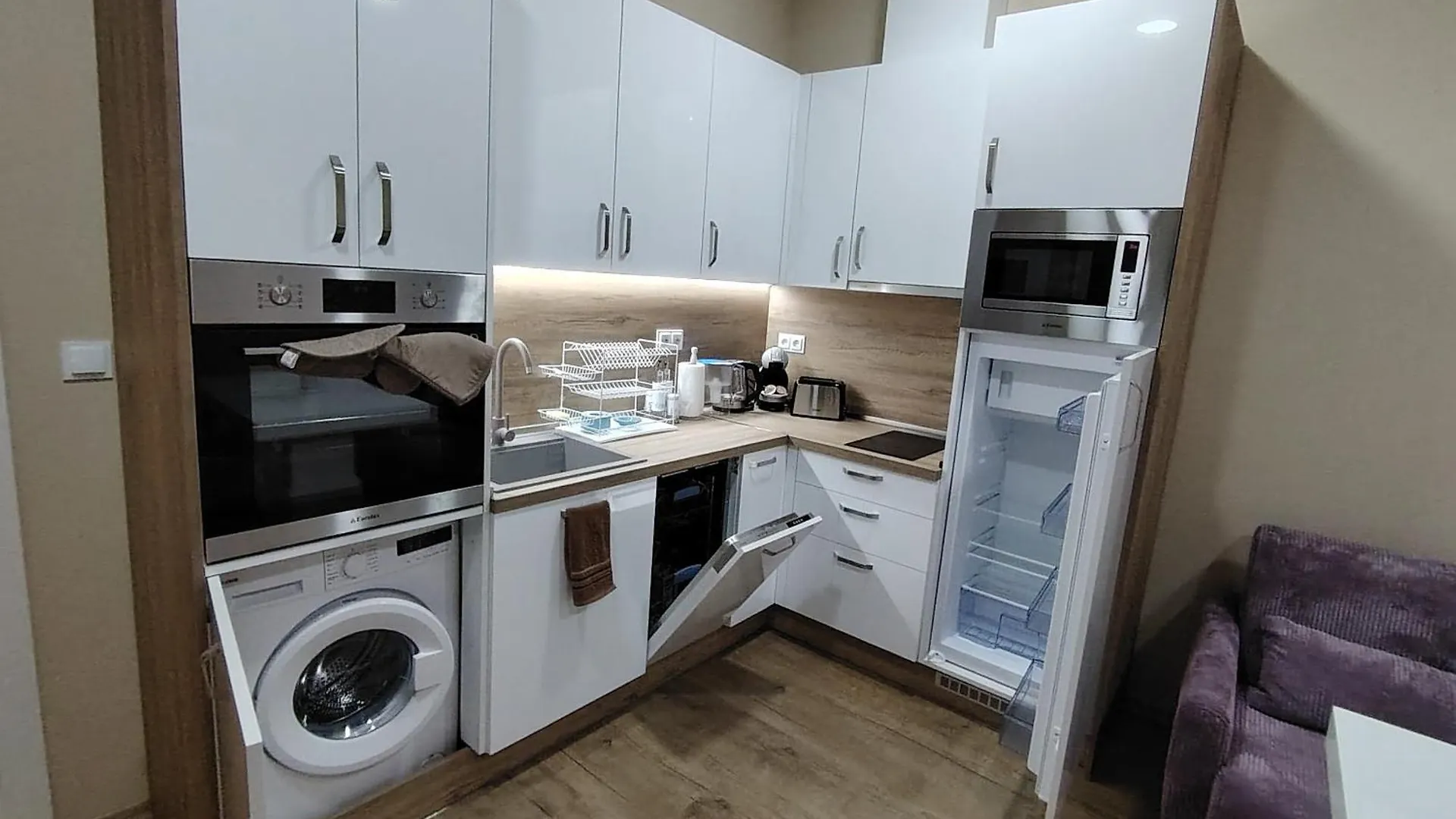Дени Хоум Бургас Appartement